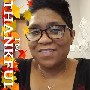 Meet your Posher, Dee